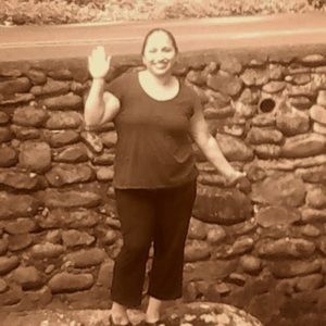 Meet your Posher, Elena